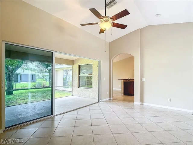 1726 Trafalgar Pkwy, Cape Coral, Florida 33991