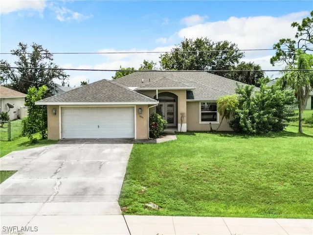 1726 Trafalgar Pkwy, Cape Coral, Florida 33991