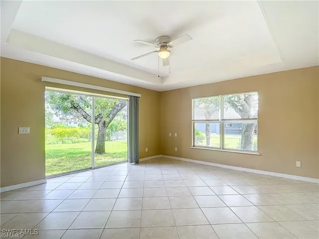 1726 Trafalgar Pkwy, Cape Coral, Florida 33991