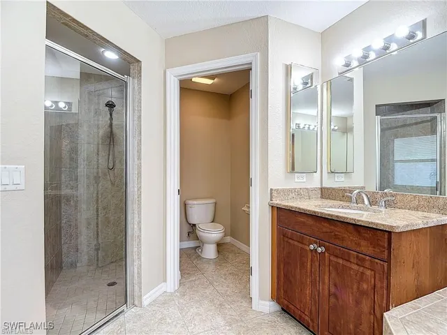1726 Trafalgar Pkwy, Cape Coral, Florida 33991