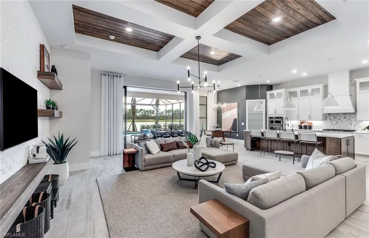 Interior photos are of a staged model home. Illustration purposes only. Options may vary.