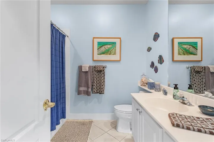 5677  Cove  CIR, Naples, FL 34119