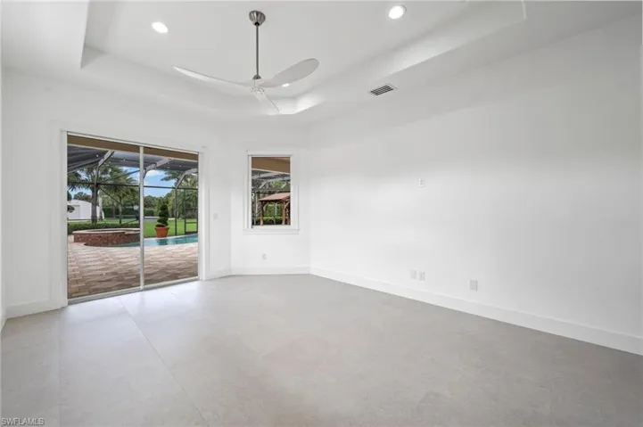440 20th Ave Ne, Naples, Florida 34120