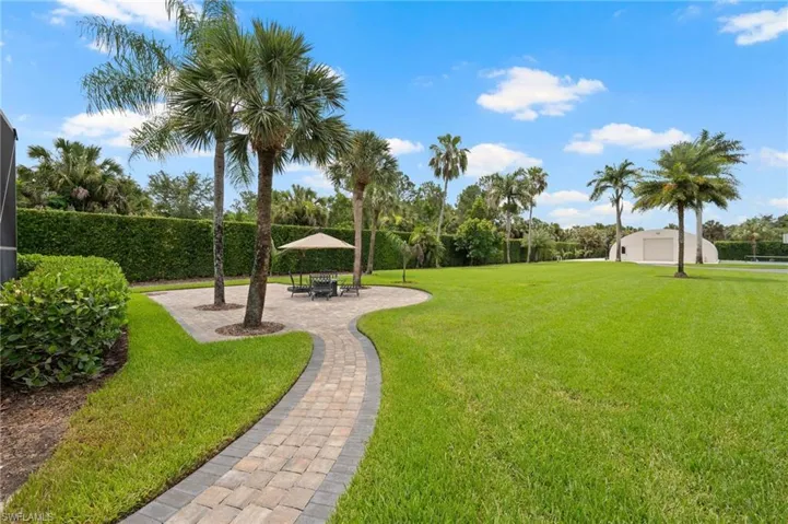 440 20th Ave Ne, Naples, Florida 34120