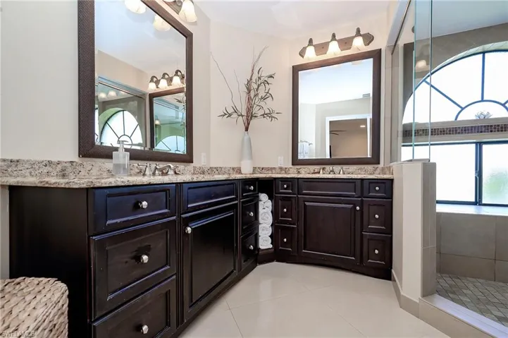 613  Beachwalk  CIR, Naples, FL 34108