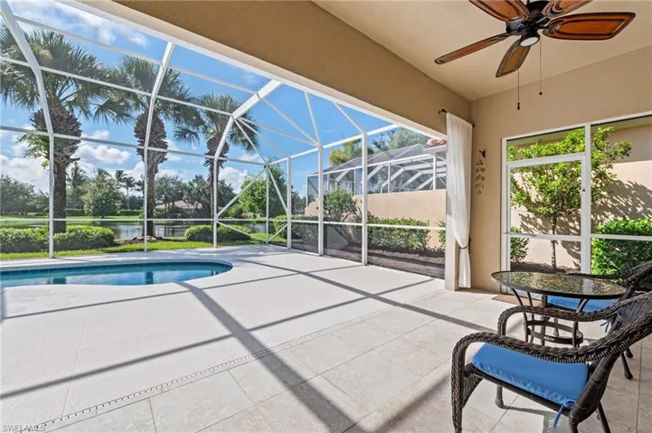 15437 Puffin Drive Bonita Springs FL 34135 - Beautiful southeastern exposure lanai