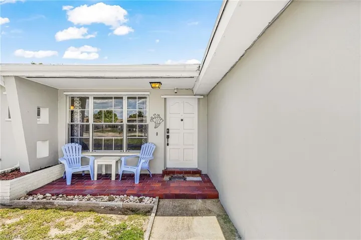 4360  Lagg  AVE, Fort Myers, FL 33901