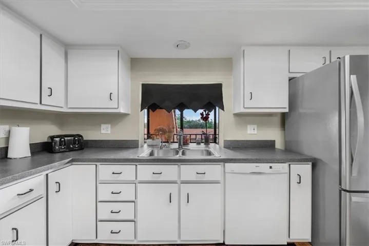 5510 Sw 4th Pl 305, Cape Coral, Florida 33914