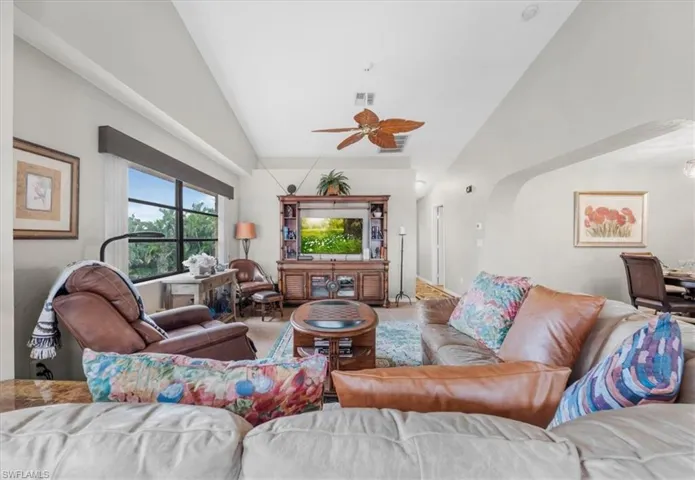 5510 Sw 4th Pl 305, Cape Coral, Florida 33914