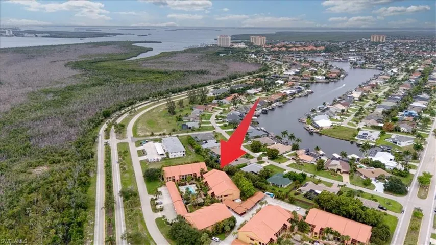 5510 Sw 4th Pl 305, Cape Coral, Florida 33914