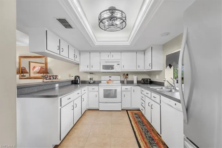 5510 Sw 4th Pl 305, Cape Coral, Florida 33914