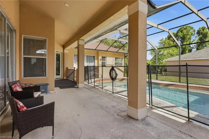 711 Crestline Ave S, Lehigh Acres, Florida 33974