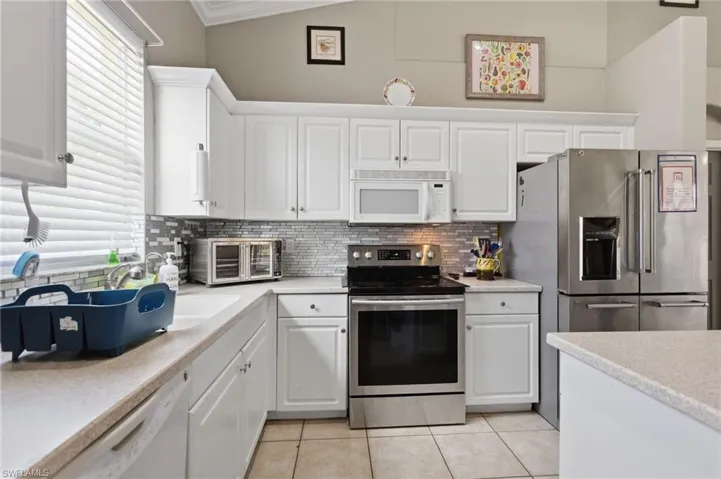 711 Crestline Ave S, Lehigh Acres, Florida 33974