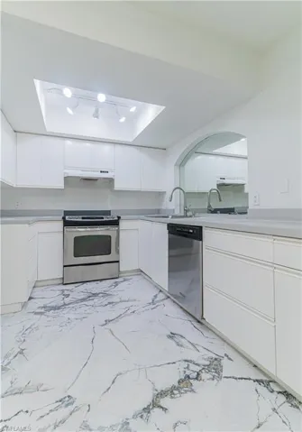 107 Blue Ridge Dr 21, Naples, Florida 34112