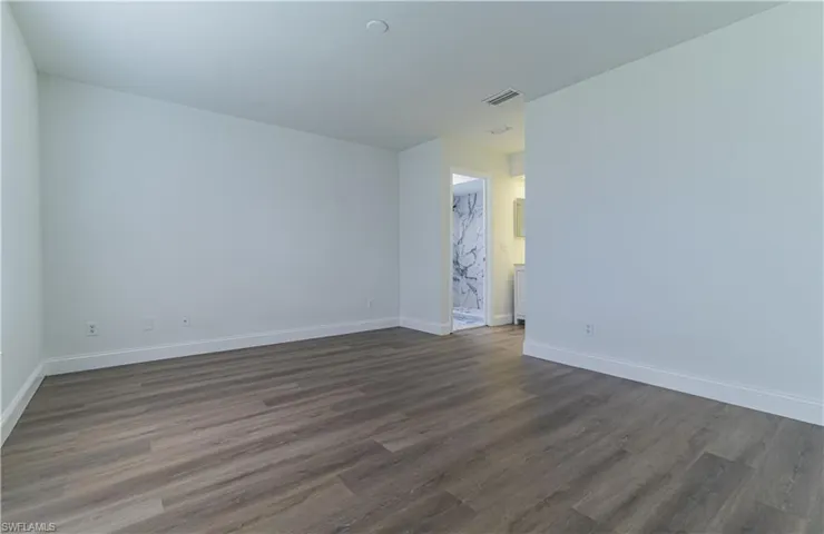 107 Blue Ridge Dr 21, Naples, Florida 34112