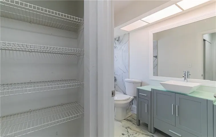 107 Blue Ridge Dr 21, Naples, Florida 34112