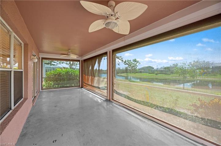 Huge Covered and Screened Lakefront Lanai with Wind Protection