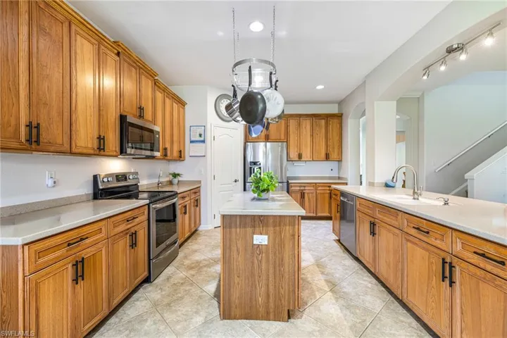 12926 Village Gate Ct, Fort Myers, Florida 33913