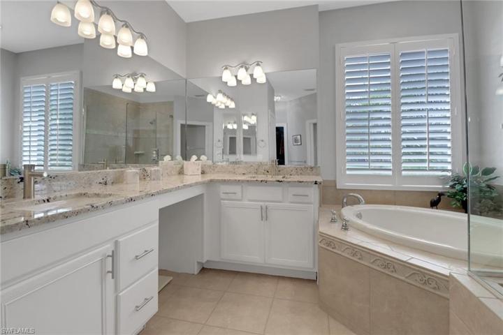 28665  San Lucas  LN, Bonita Springs, FL 34135