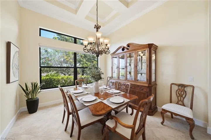 8816 Savona Ct, Naples, Florida 34119