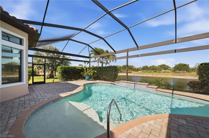 8816 Savona Ct, Naples, Florida 34119