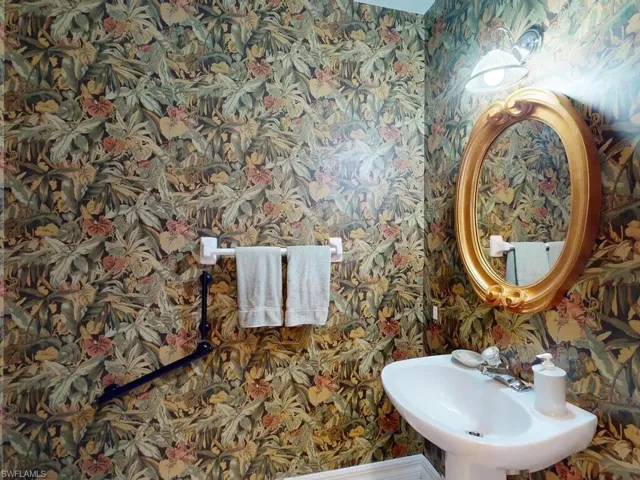 Bathroom featuring sink