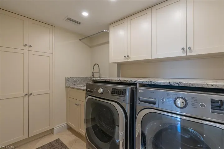 4031 Gulf Shore Blvd N Phie, Naples, Florida 34103