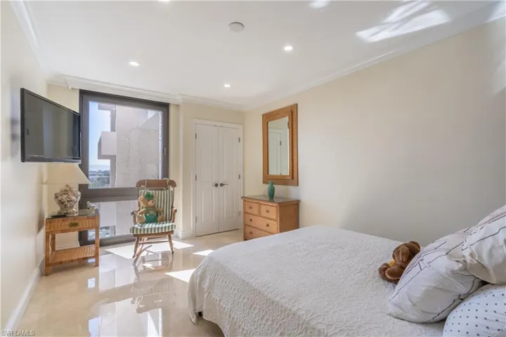4031 Gulf Shore Blvd N Phie, Naples, Florida 34103