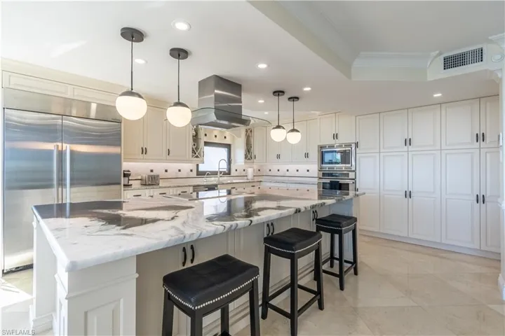4031 Gulf Shore Blvd N Phie, Naples, Florida 34103