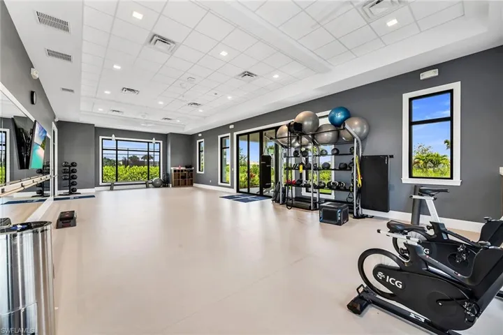 9182 Wisteria Way, Naples, Florida 34114
