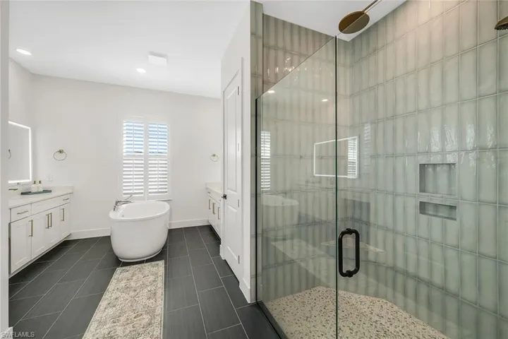 9182 Wisteria Way, Naples, Florida 34114