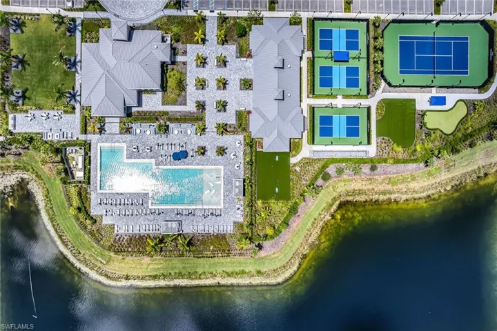9182 Wisteria Way, Naples, Florida 34114