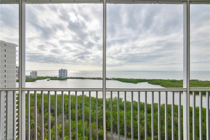 5550 Heron Point Dr 1804, Naples, Florida 34108