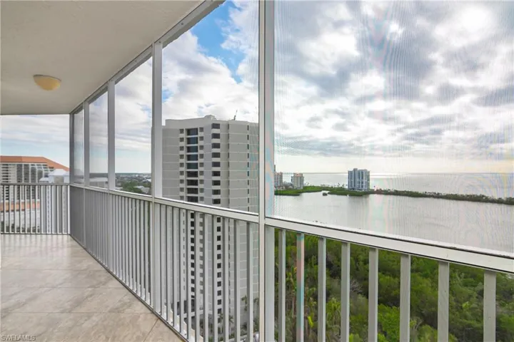 5550 Heron Point Dr 1804, Naples, Florida 34108
