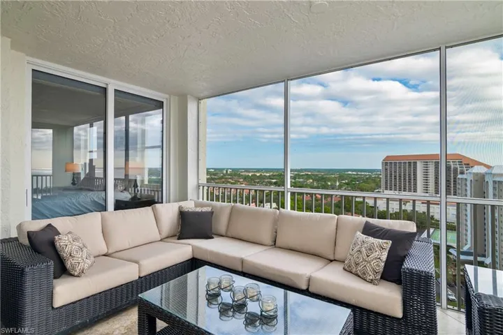 5550 Heron Point Dr 1804, Naples, Florida 34108