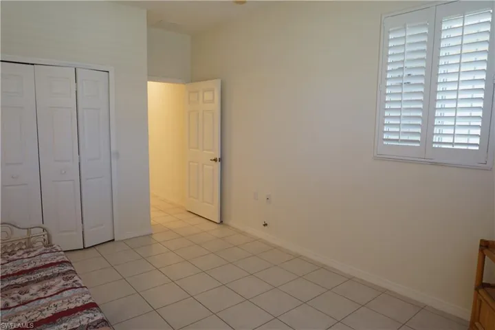 Guest bedroom