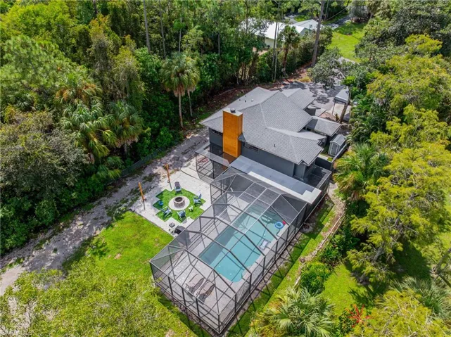 6031 Dogwood Way, Naples, Florida 34116