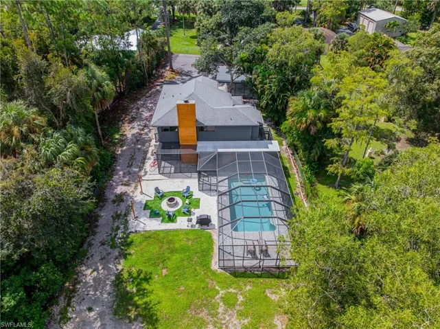6031 Dogwood Way, Naples, Florida 34116