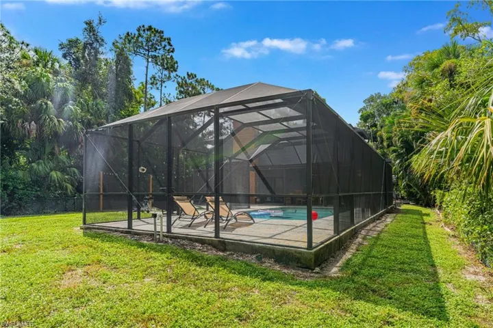 6031 Dogwood Way, Naples, Florida 34116
