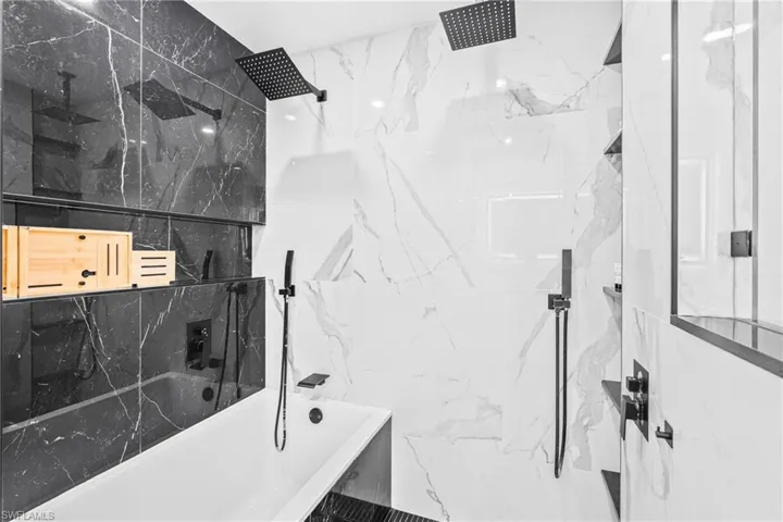 6031 Dogwood Way, Naples, Florida 34116