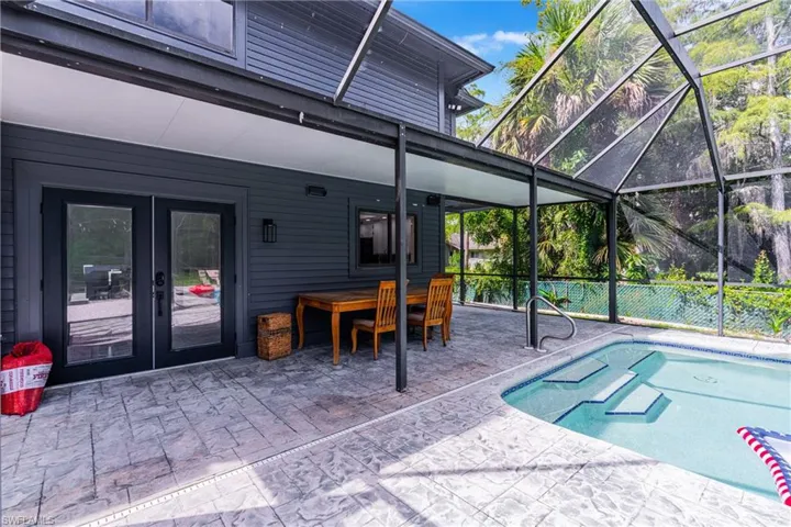 6031 Dogwood Way, Naples, Florida 34116