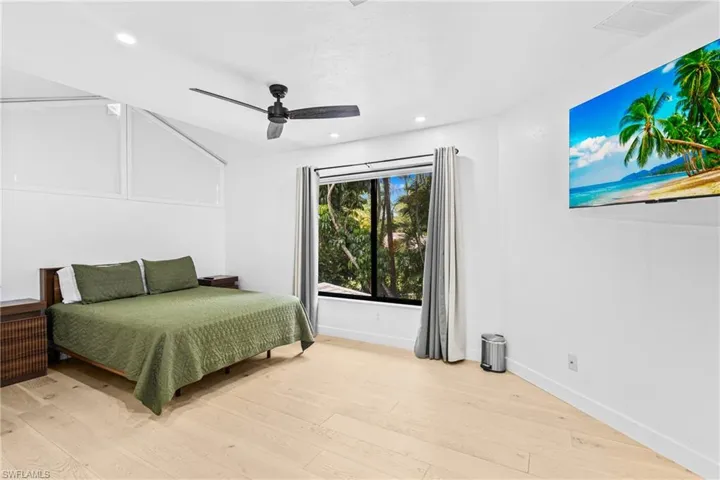 6031 Dogwood Way, Naples, Florida 34116