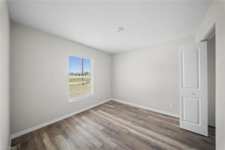202 Nw 25th Pl, Cape Coral, Florida 33993