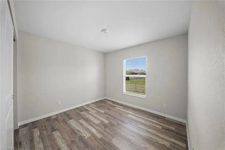 202 Nw 25th Pl, Cape Coral, Florida 33993
