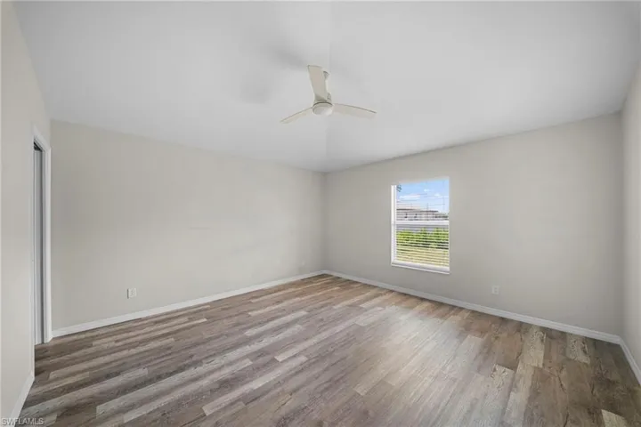 202 Nw 25th Pl, Cape Coral, Florida 33993