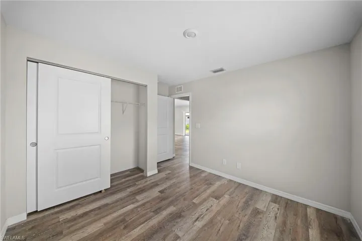 202 Nw 25th Pl, Cape Coral, Florida 33993