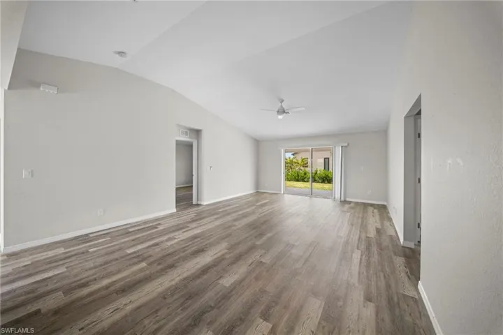 202 Nw 25th Pl, Cape Coral, Florida 33993
