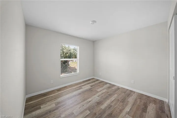 202 Nw 25th Pl, Cape Coral, Florida 33993