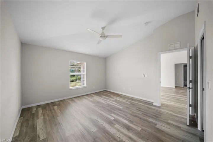 202 Nw 25th Pl, Cape Coral, Florida 33993