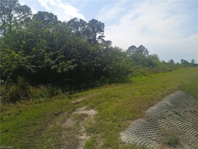 2800 28th ST W, LEHIGH ACRES FL 33971
